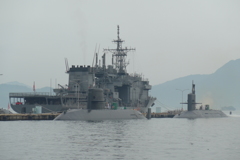 呉海軍工廠の跡地と潜水艦