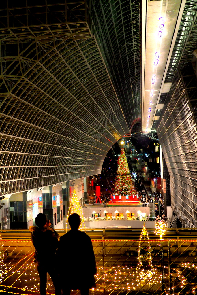 クリスマスツリー  京都駅．．．