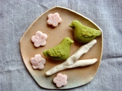 鶯丸の梅に鶯焼き菓子プレート