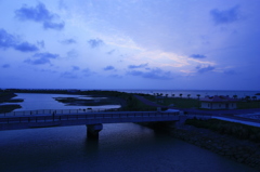 夕闇迫る