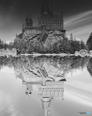 ホグワーツ城　モノクロ