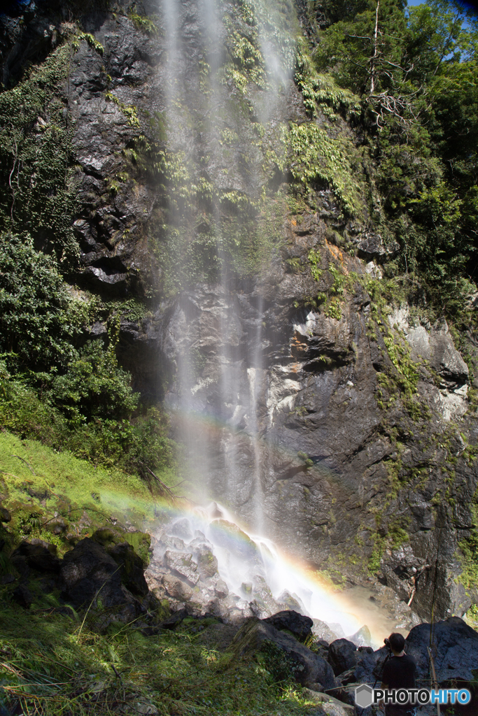 灌頂ケ滝で二重虹と出会った。