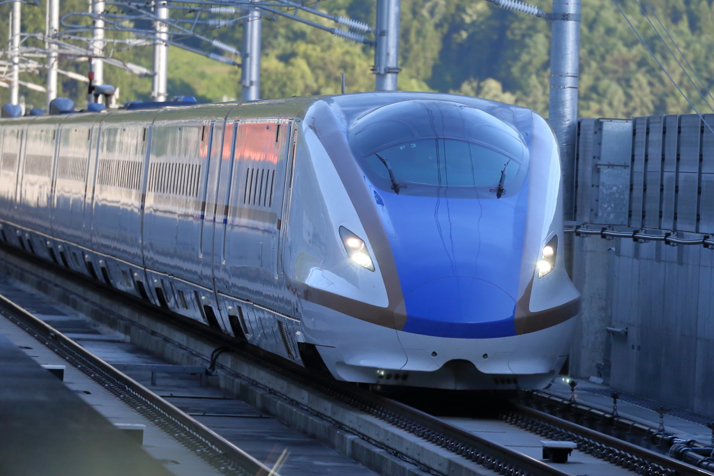 飯山駅通過