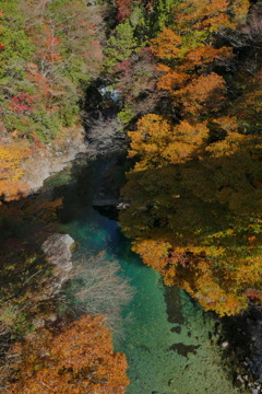 エメラルドの渓谷