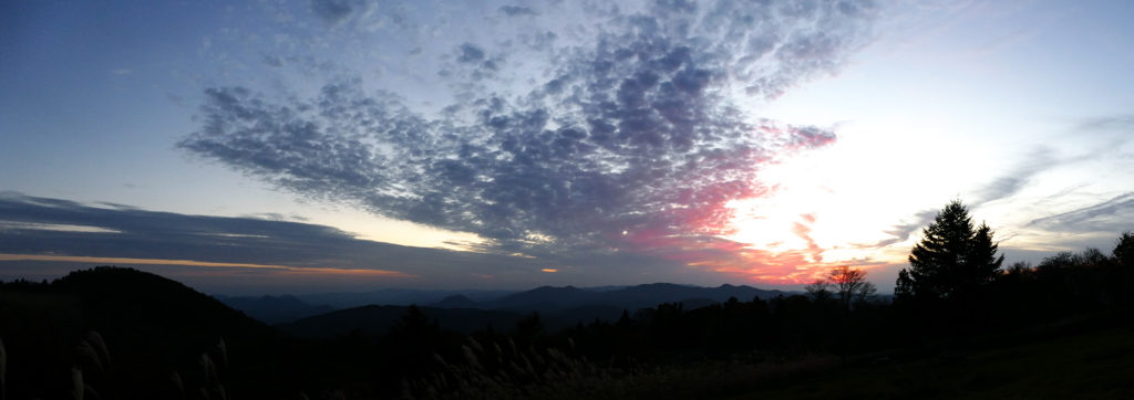 茶臼山高原に沈みゆく