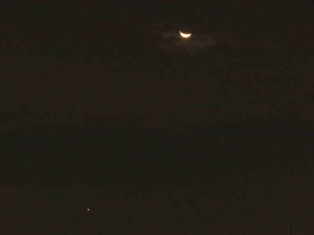 月と火星と金星