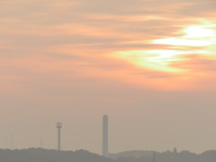 薄雲空の朝焼け