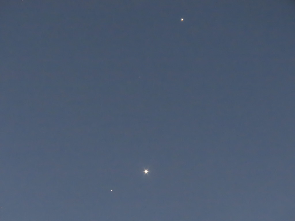 暁の三角、木・金・火星20151101_5_33