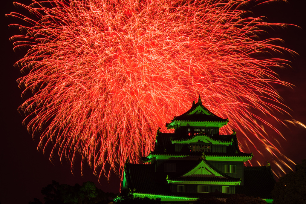 城と花火４
