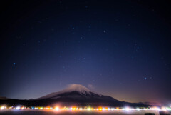 夜の山中湖