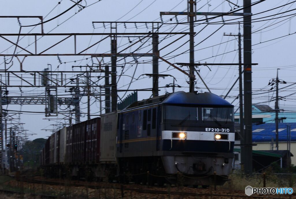 EF210-310