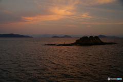 三つ島とあかね雲