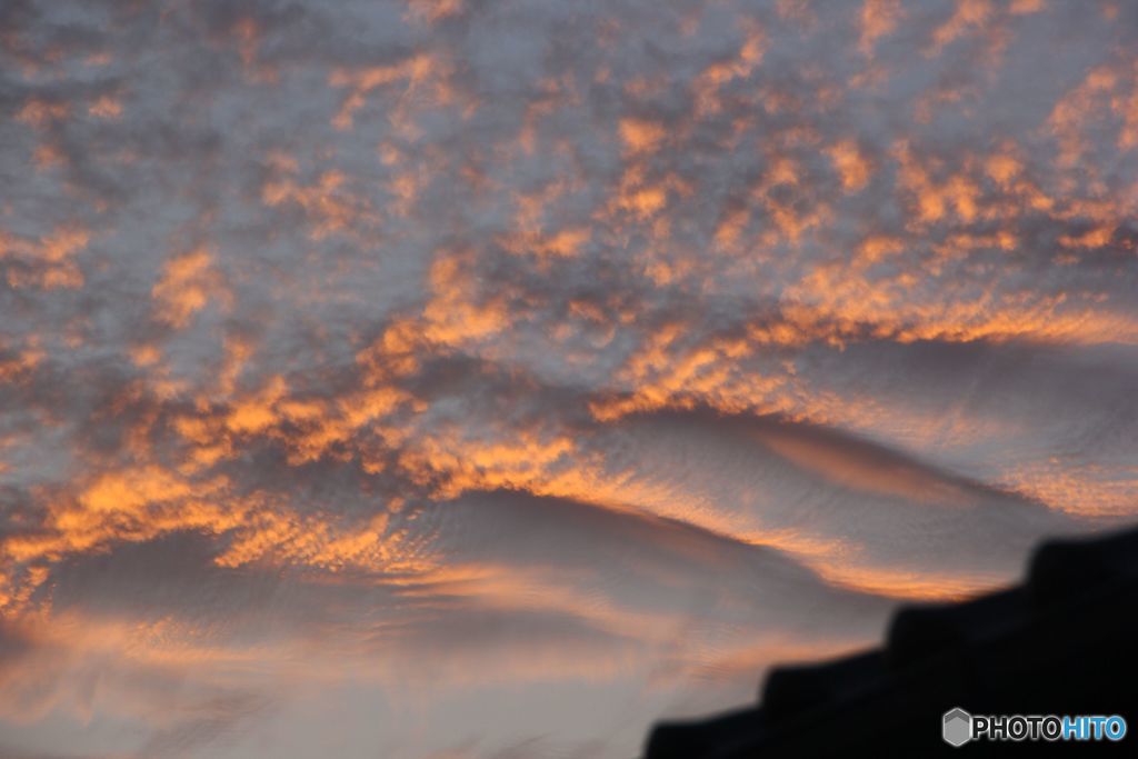 誘われて　10月3日の夕暮れ雲