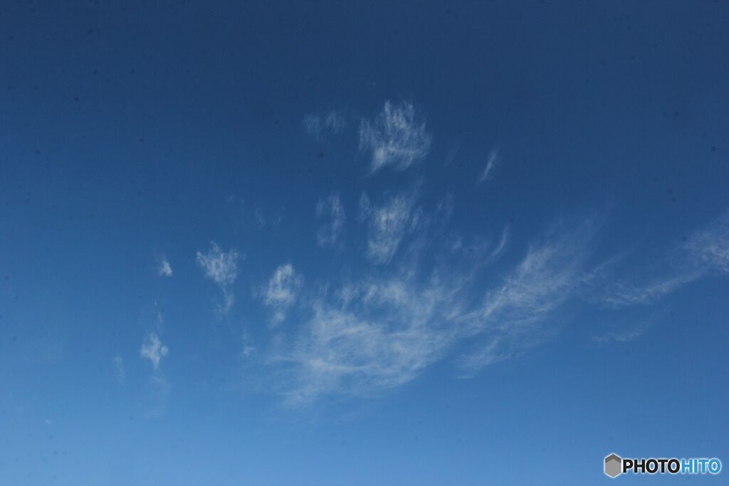 尾を引く雲