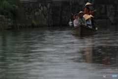 小雨の川船下り