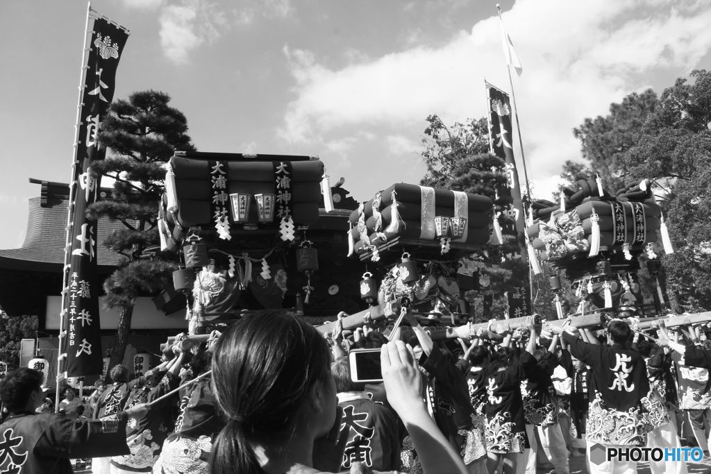 秋 秋祭り 宮入神事 スマホで撮影