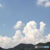 山に湧く雲