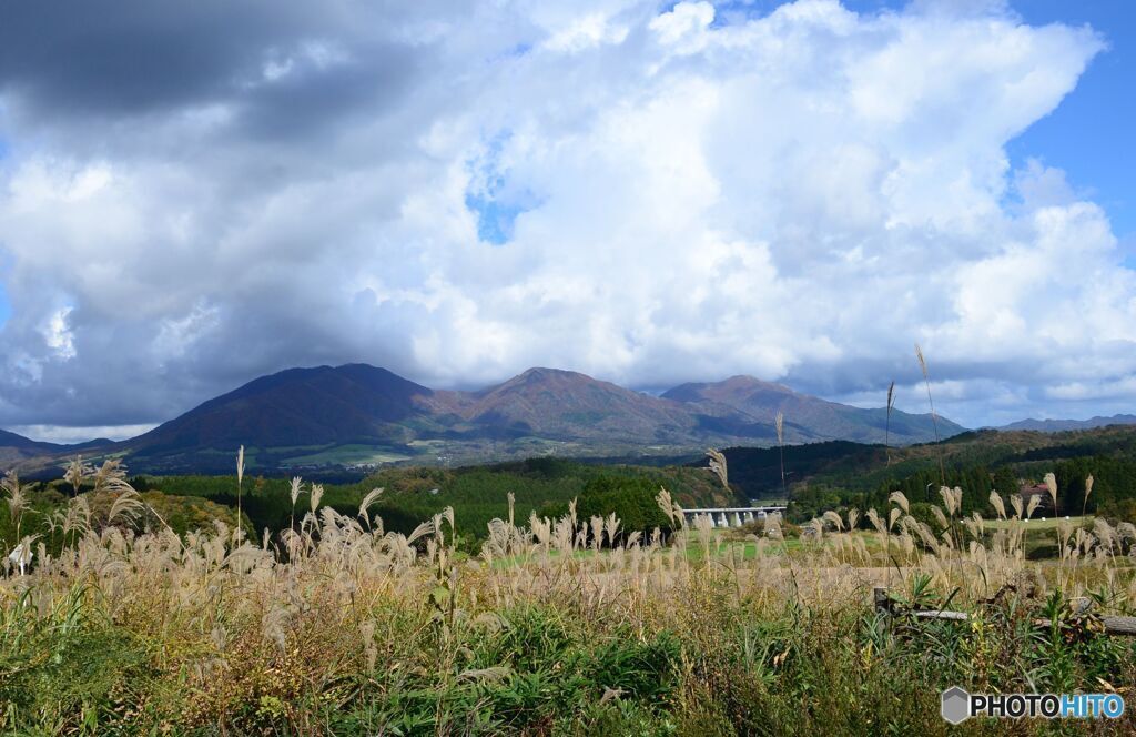 雲の蒜山三座