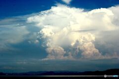 夏の記憶　７月　湧く雲