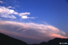 日没前南の空の雲　　6月21日