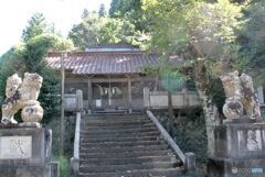 高田八幡神社拝殿