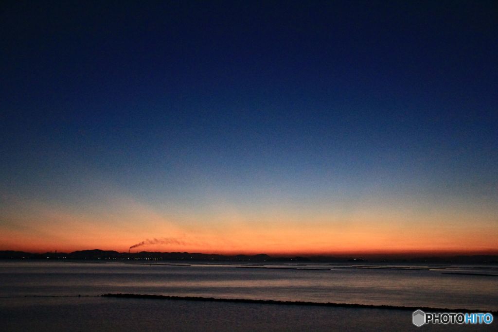 古い写真から　　夜明け