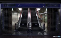 シャッターの向こう