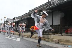 脇本陣前の奴行列・奴頭