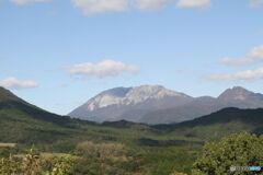  大山　　野土呂峠を越えて