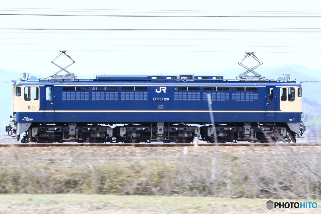 EF651128