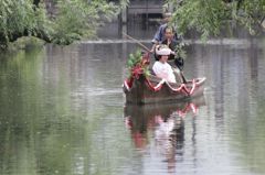 瀬戸の花嫁川船流し　　　2015