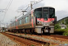 上り普通列車　うらら　R-11　編成
