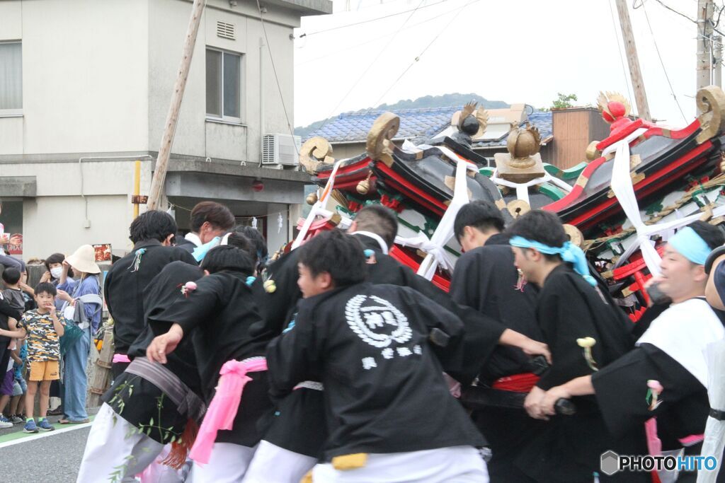 神輿3基のせめぎあい