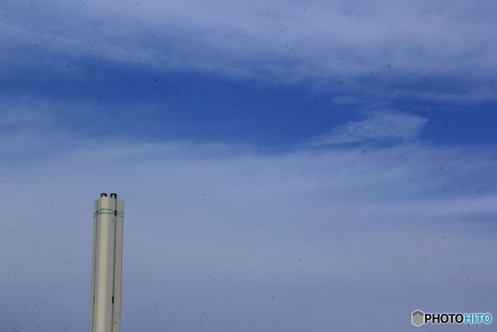 煙突と空