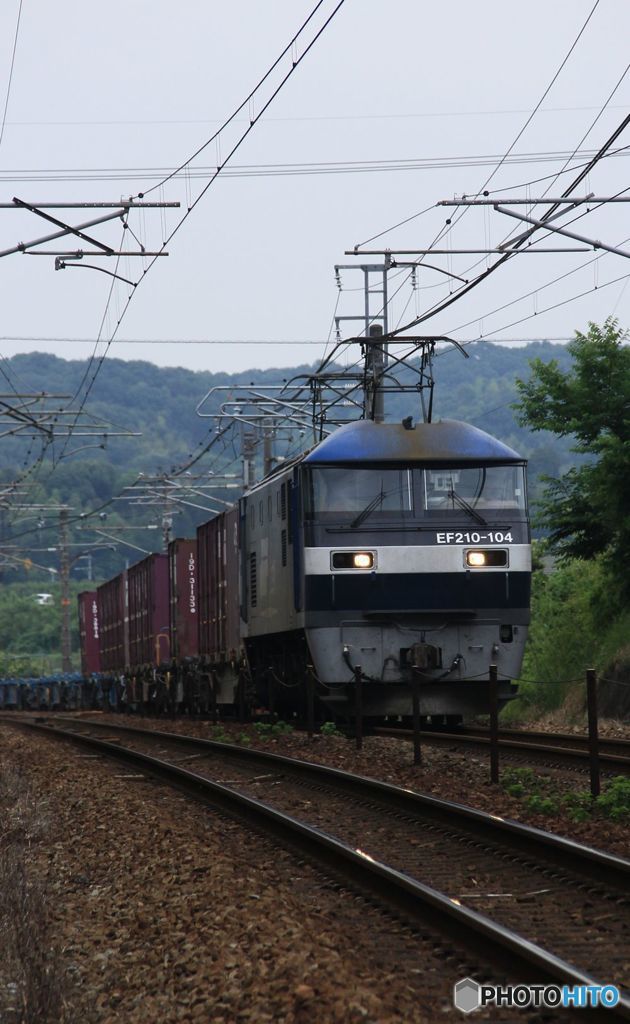 EF210-104