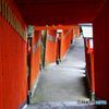 稲成神社の赤い鳥居