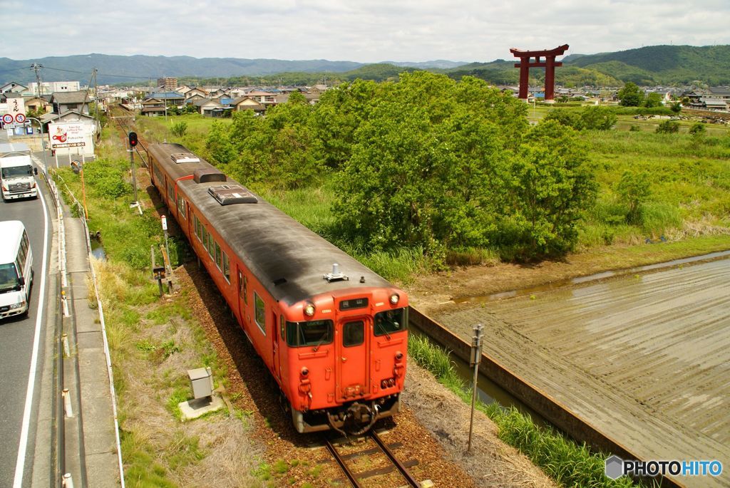 大鳥居とキハ４７