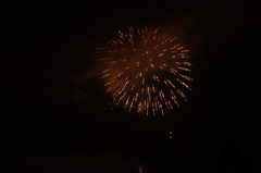 秋の夜空に咲く花火２