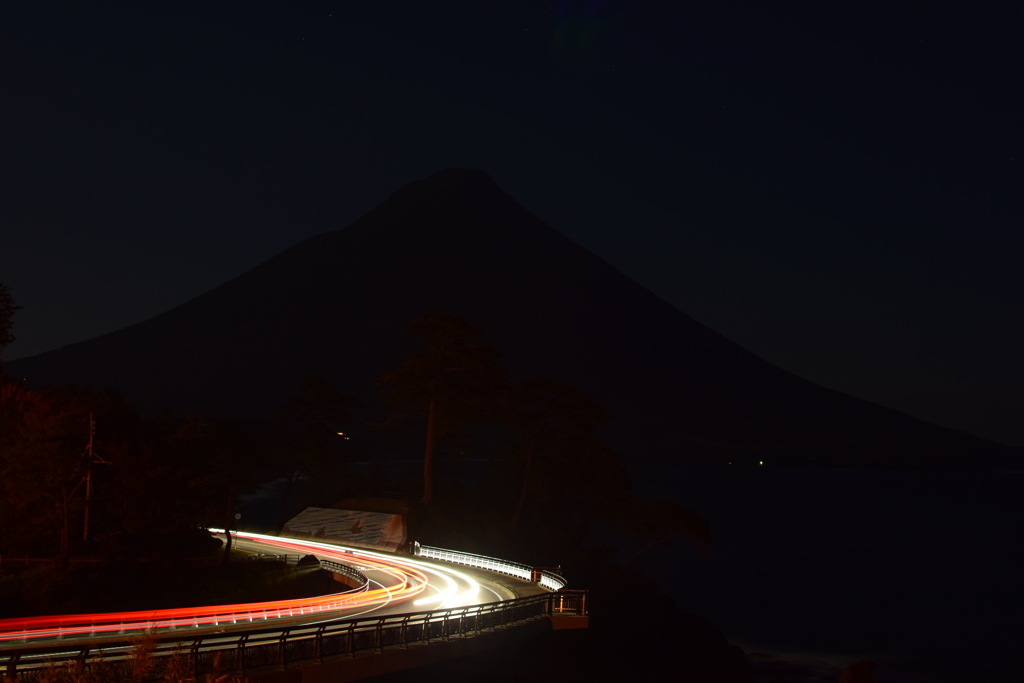 薩摩富士の岸部