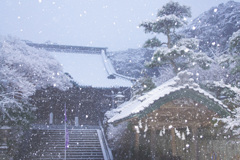 龍口寺の雪景色 ⑤