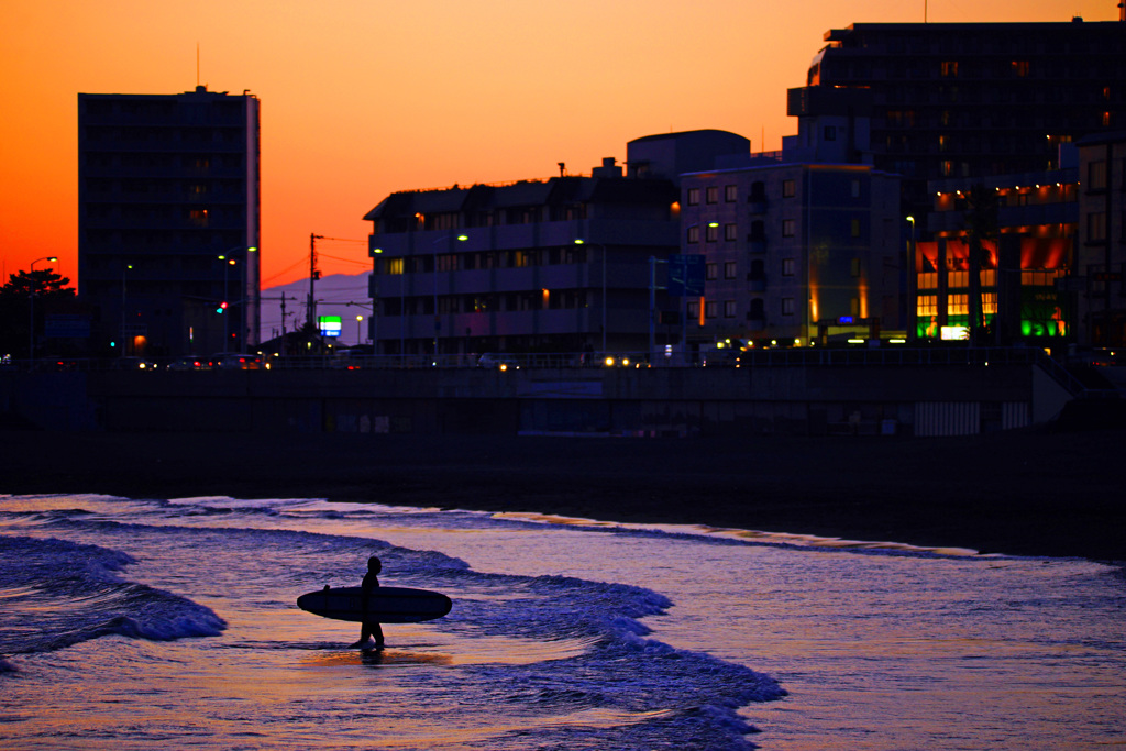 夕暮れの海