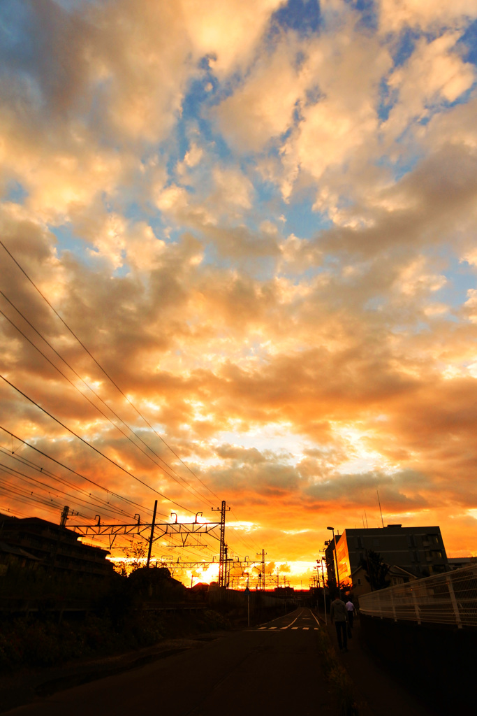 ファンタスティックな朝焼けの空 By ジュン兄 Id 写真共有サイト Photohito