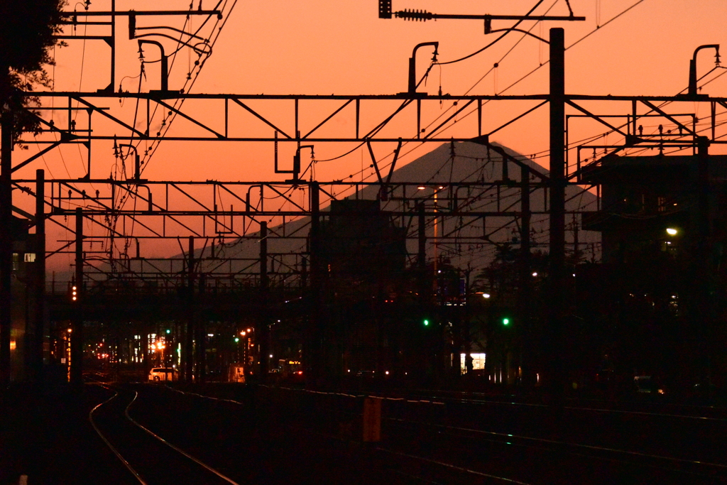 夕暮れの富士
