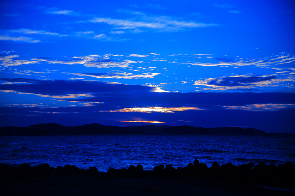 瑠璃色の空と海 By ジュン兄 Id 写真共有サイト Photohito