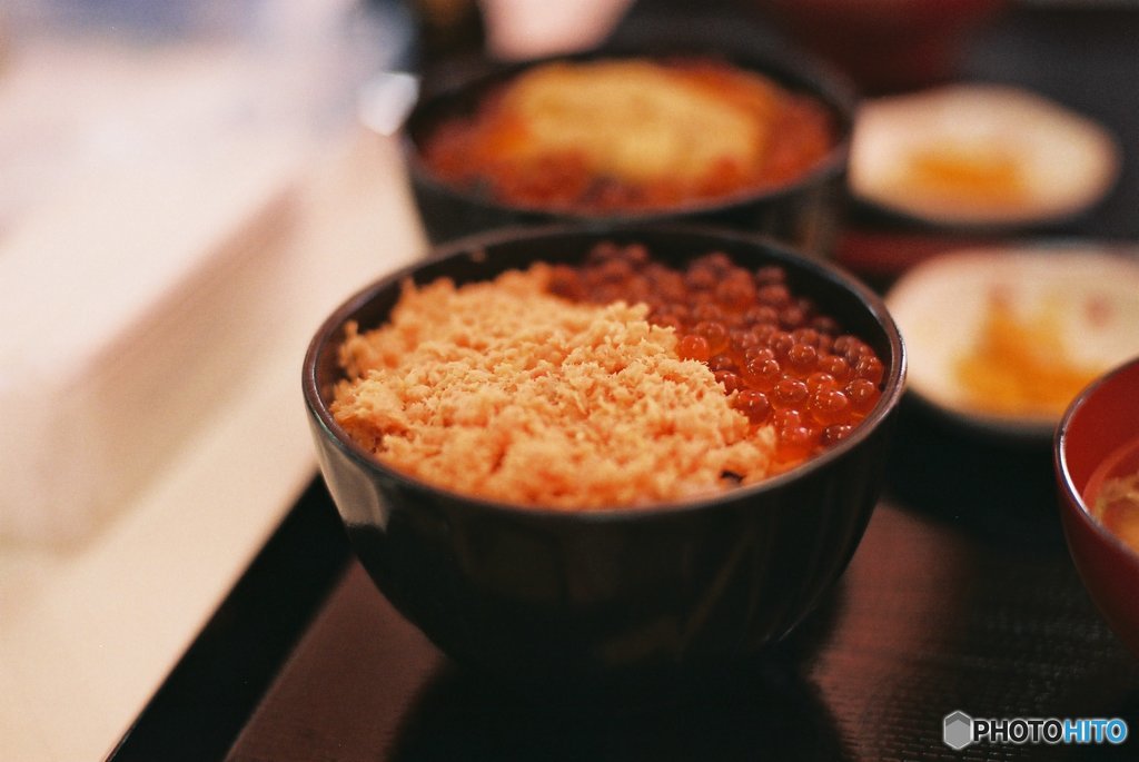 しゃけいくら丼