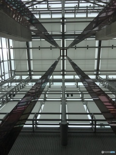 見上げれば、閃き