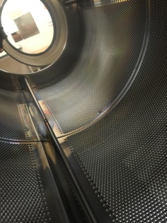 ドラムの中から