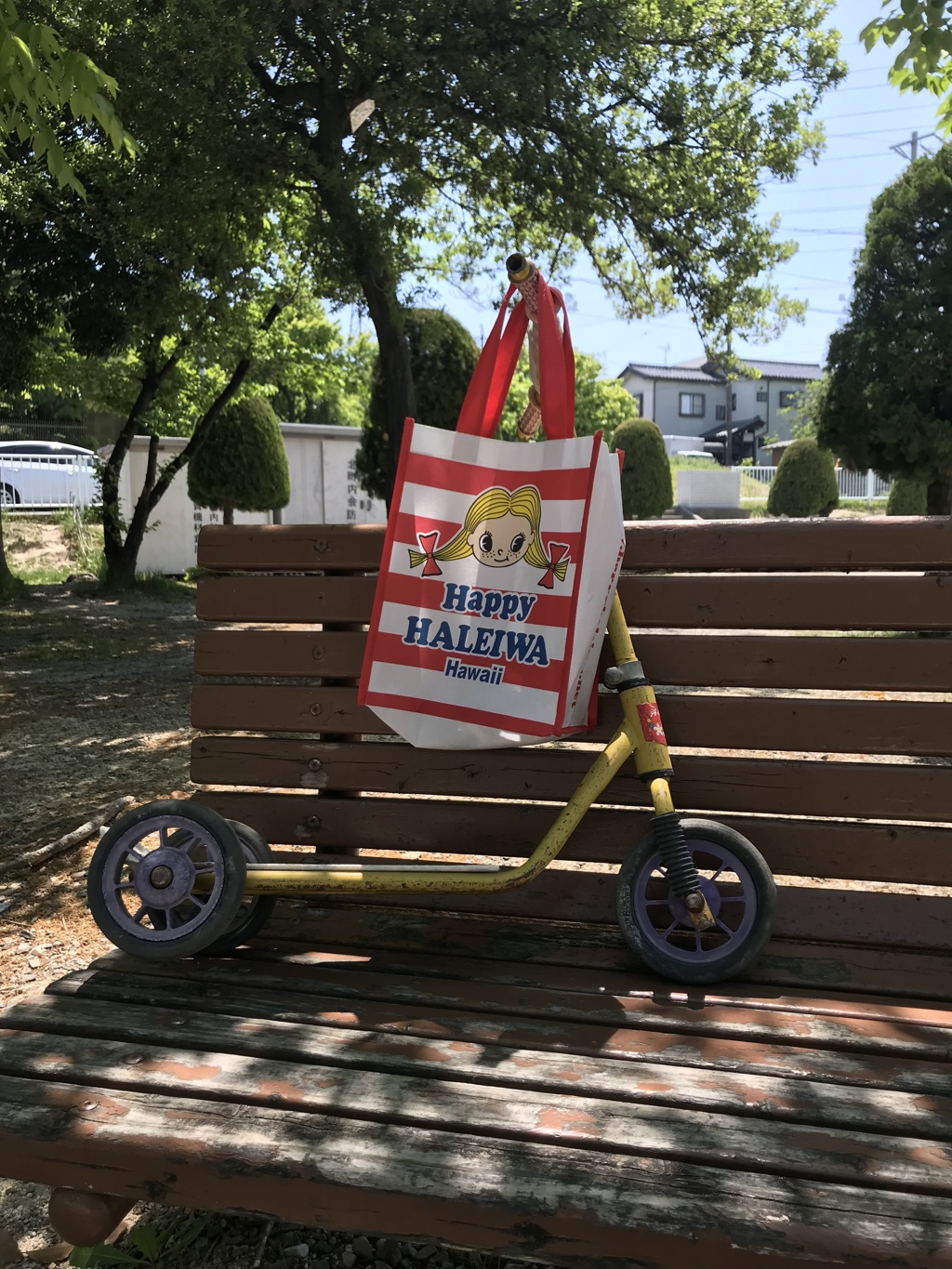 キックボードもベンチ入り