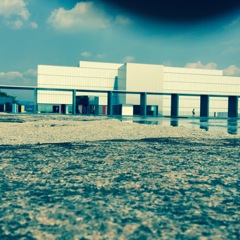 豊田市美術館    焼き付ける暑さ