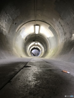 はるの地下道
